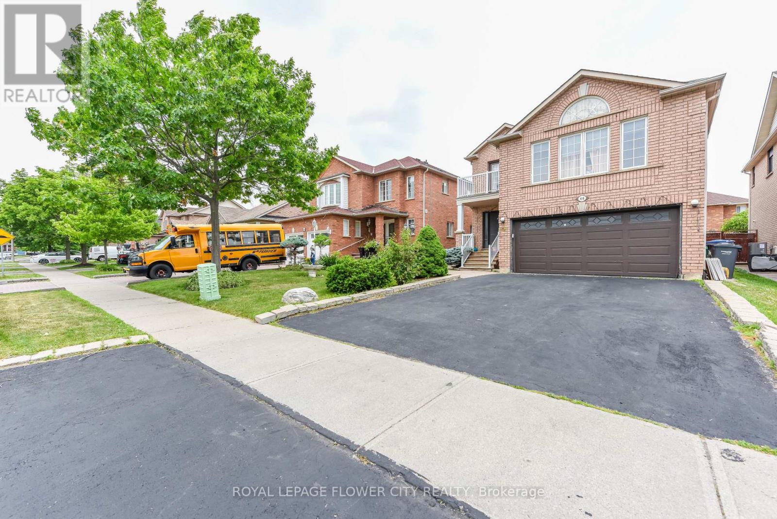 46 PERTOSA DRIVE - 1