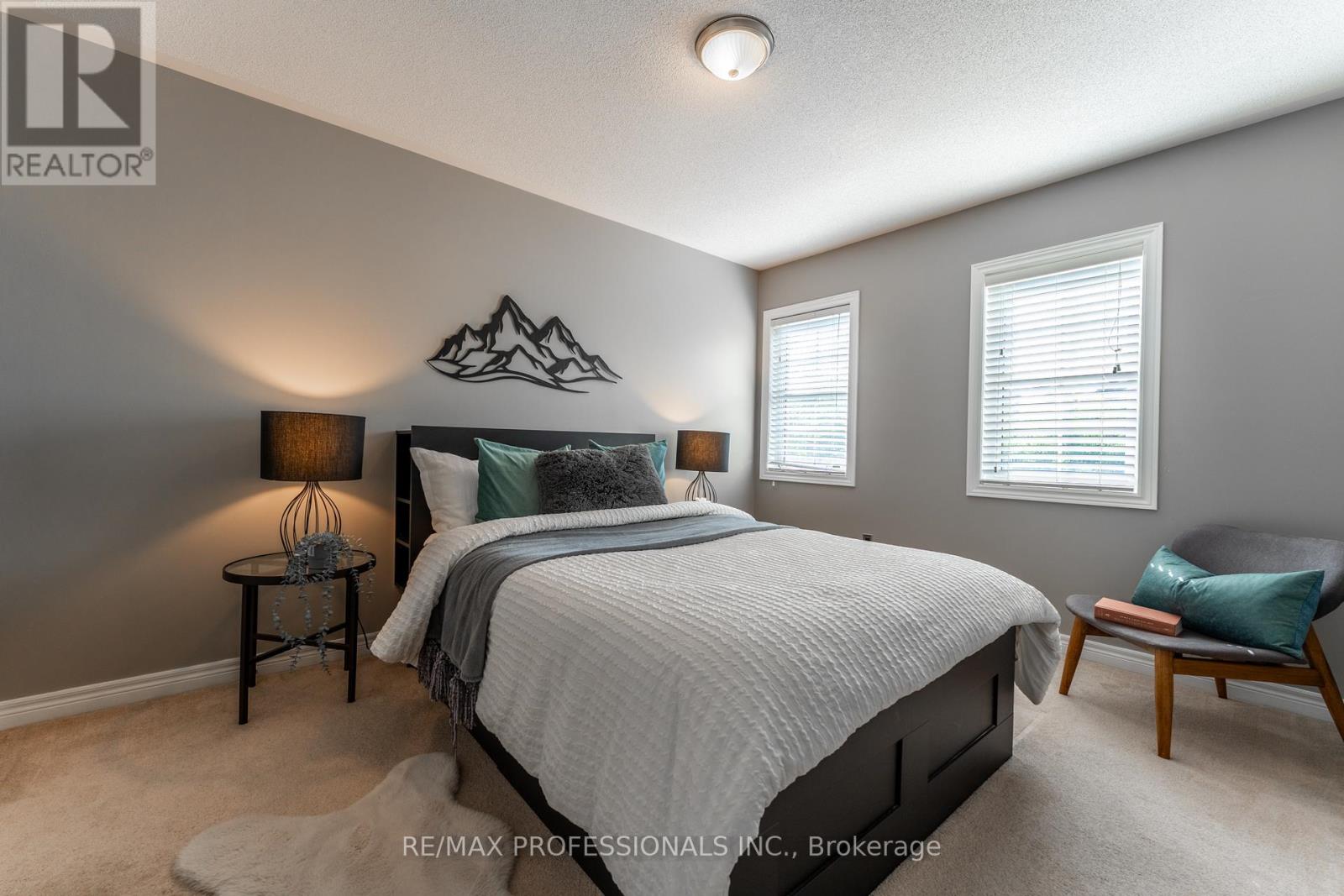 153 WESTON DRIVE - 18
