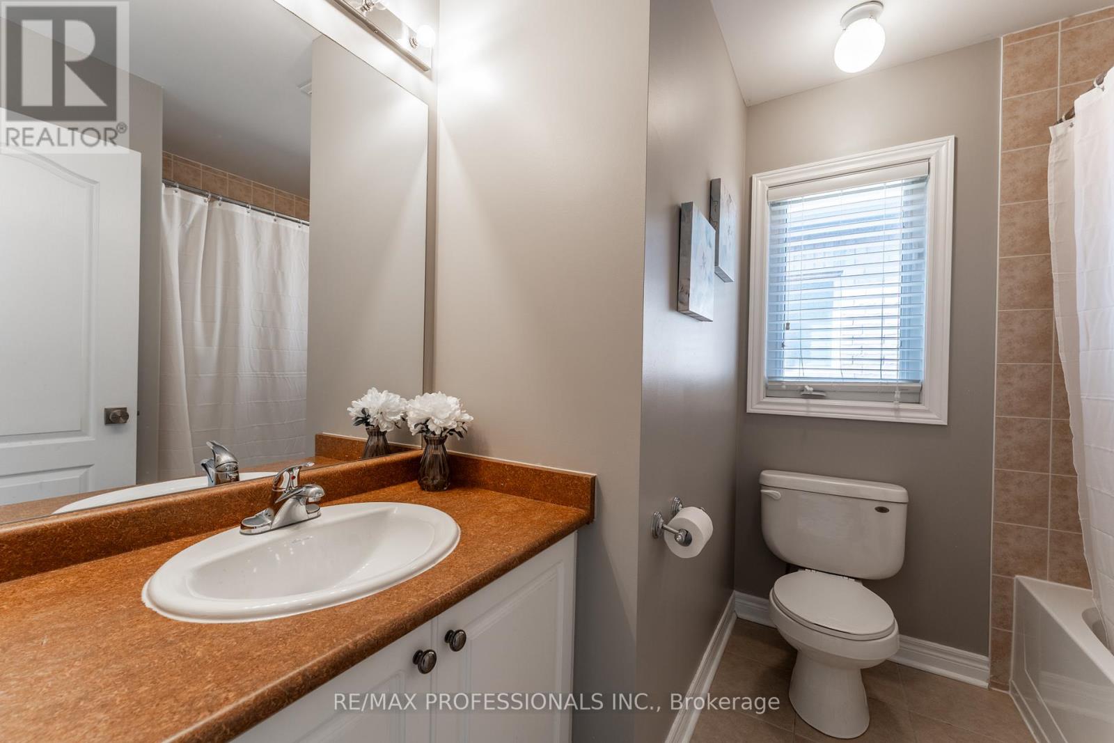 153 WESTON DRIVE - 20