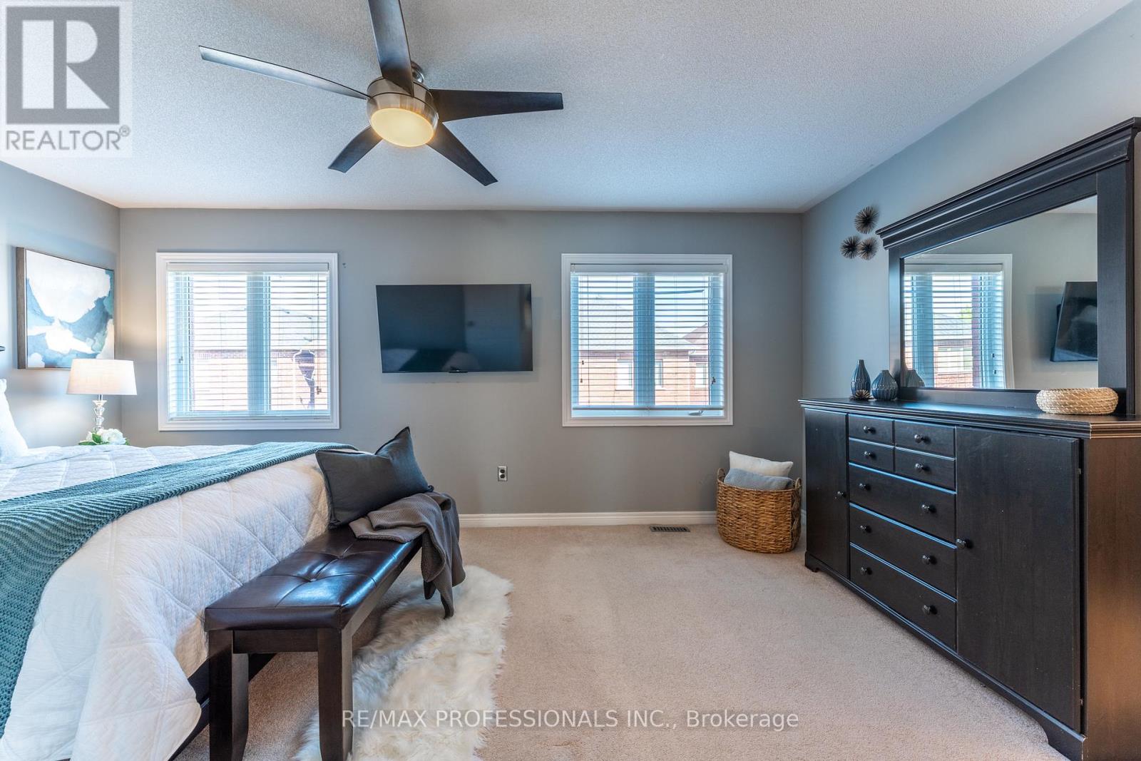 153 WESTON DRIVE - 23