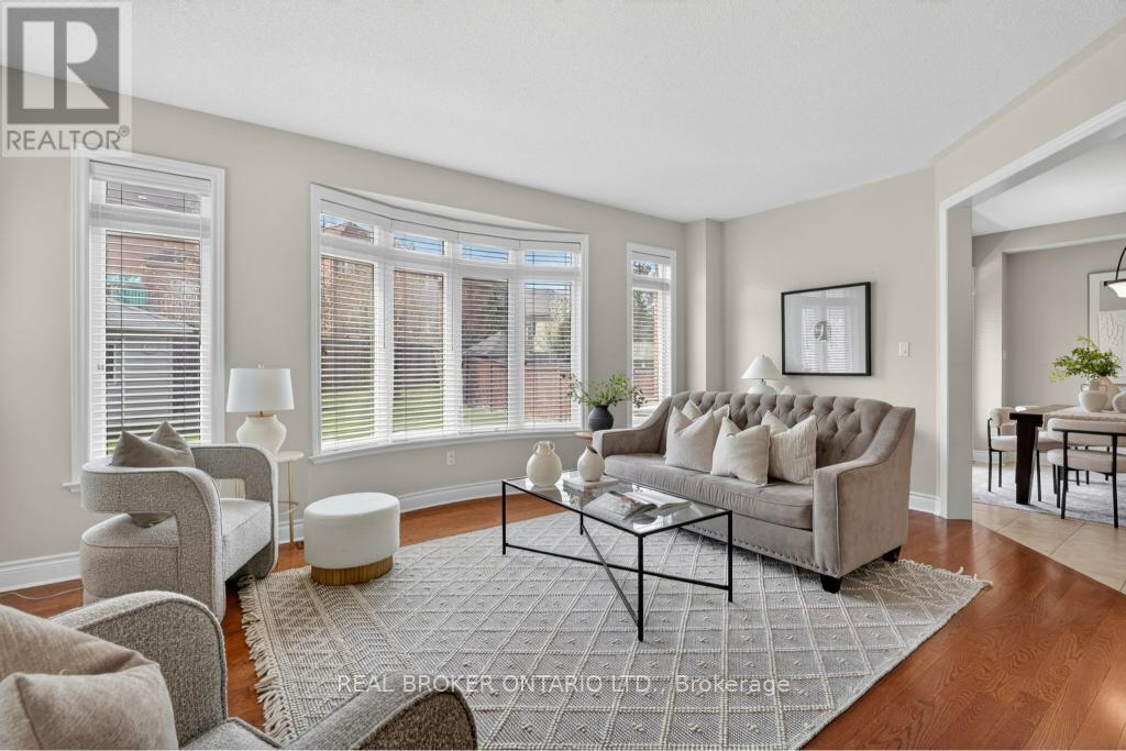 12 LOOKOUT COURT - 11