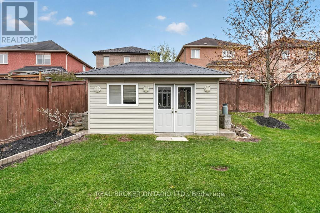 12 LOOKOUT COURT - 47