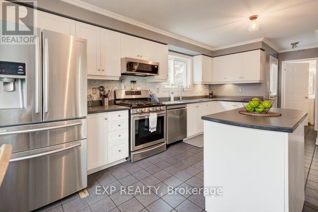 #57B 5865 DALEBROOK CRESCENT - 11