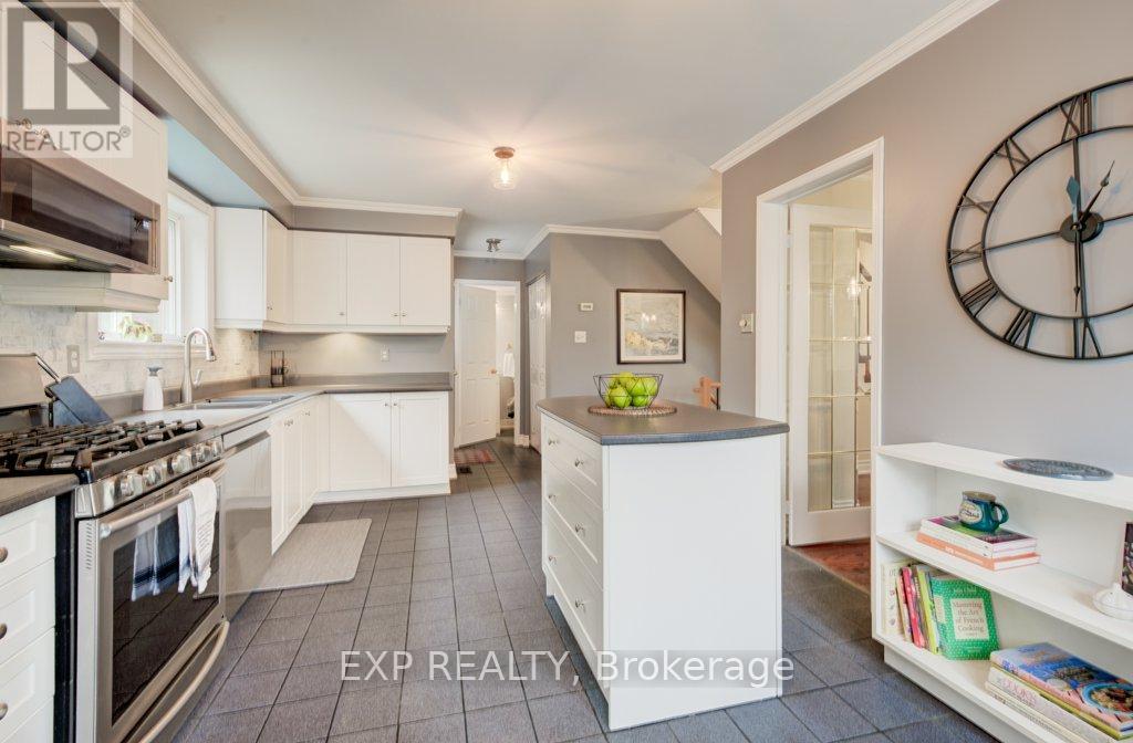#57B 5865 DALEBROOK CRESCENT - 12