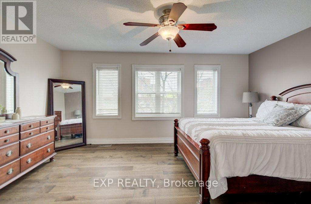 #57B 5865 DALEBROOK CRESCENT - 17