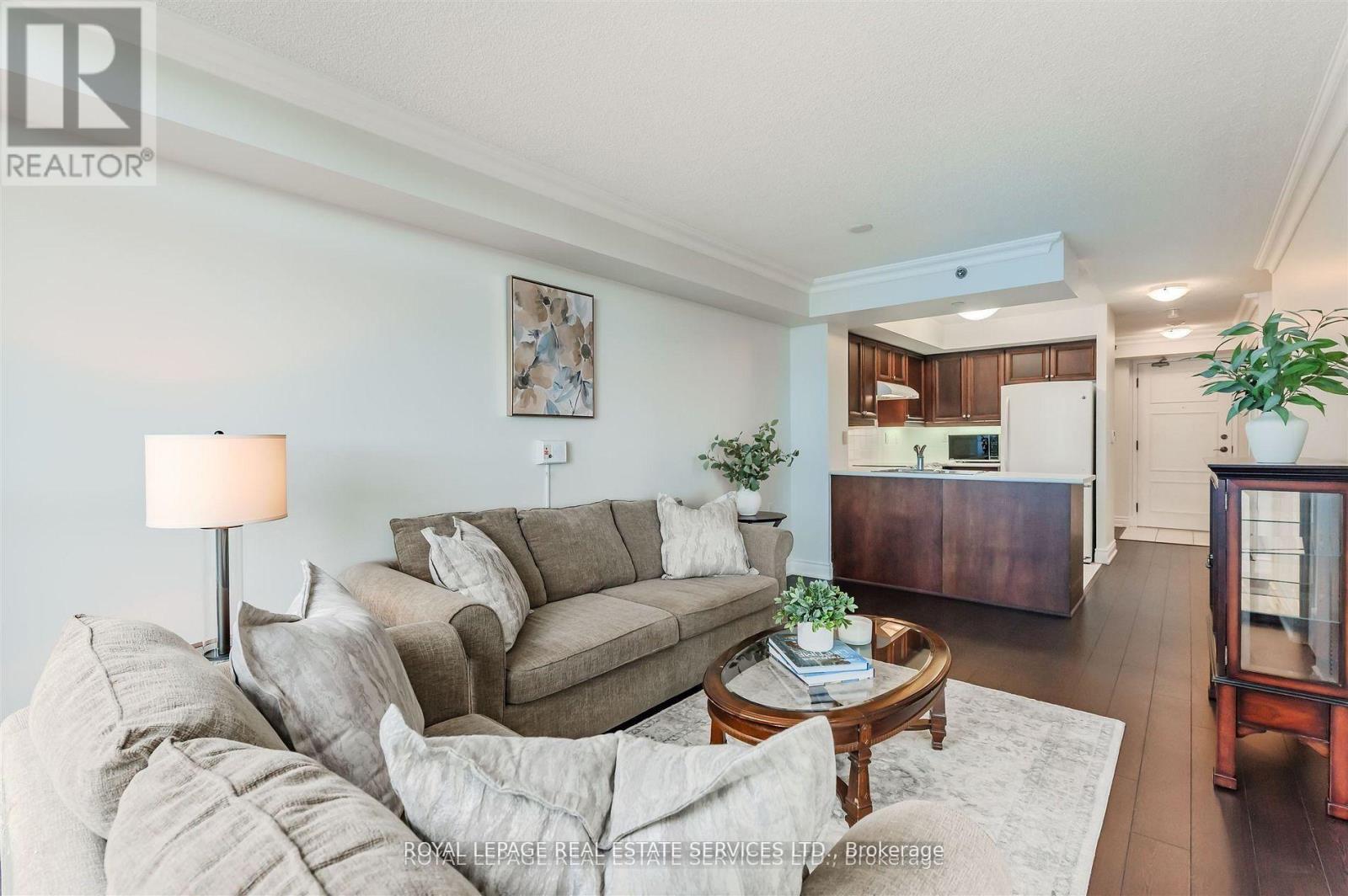 #1109 3 MARINE PARADE DRIVE - 12