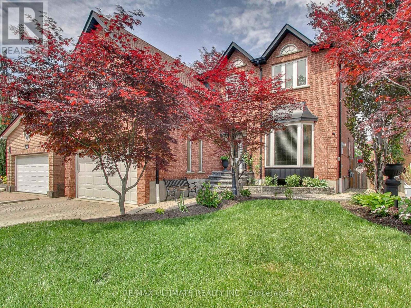 135 GLENN HAWTHORNE BOULEVARD - 3