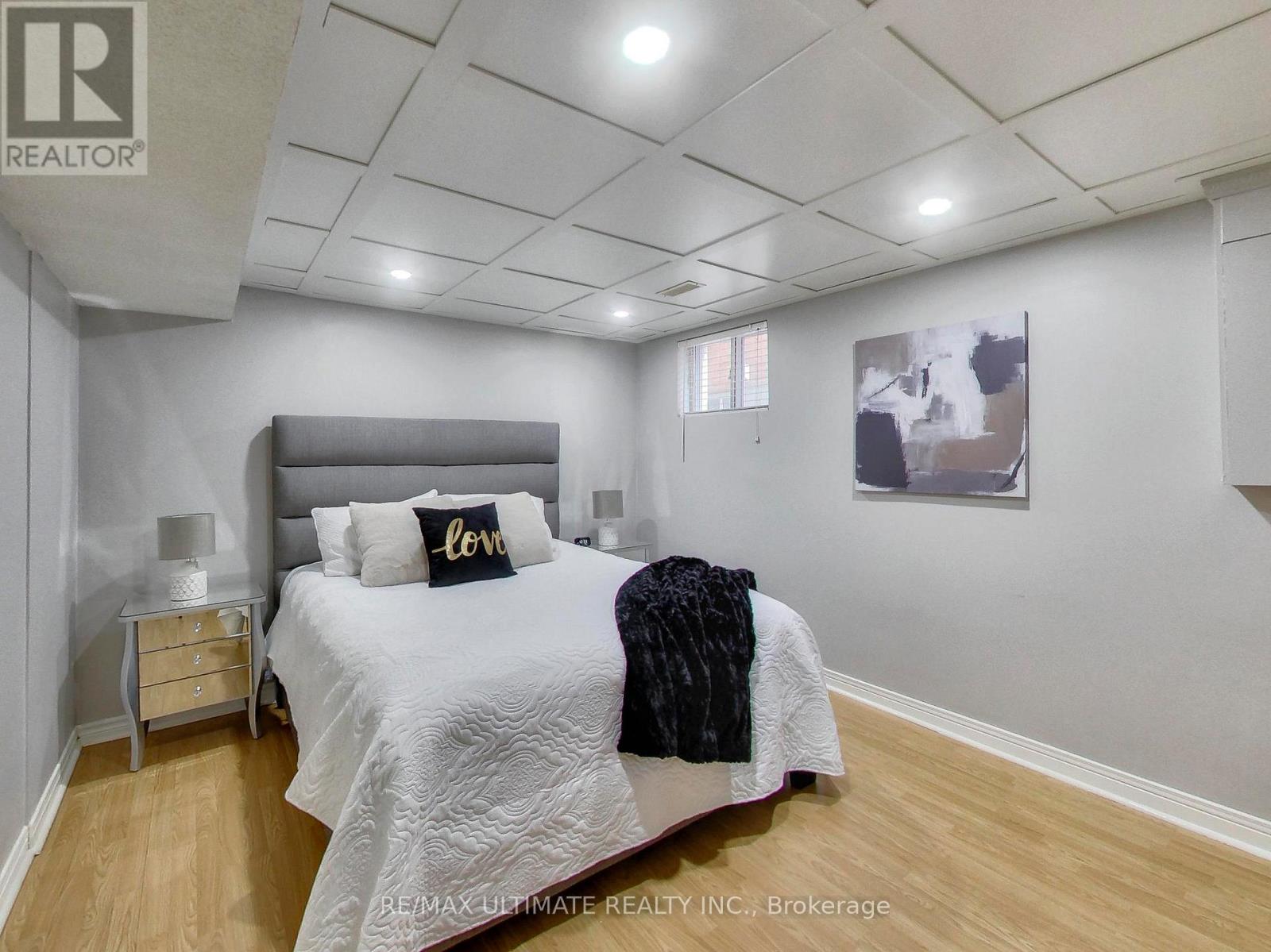 135 GLENN HAWTHORNE BOULEVARD - 45