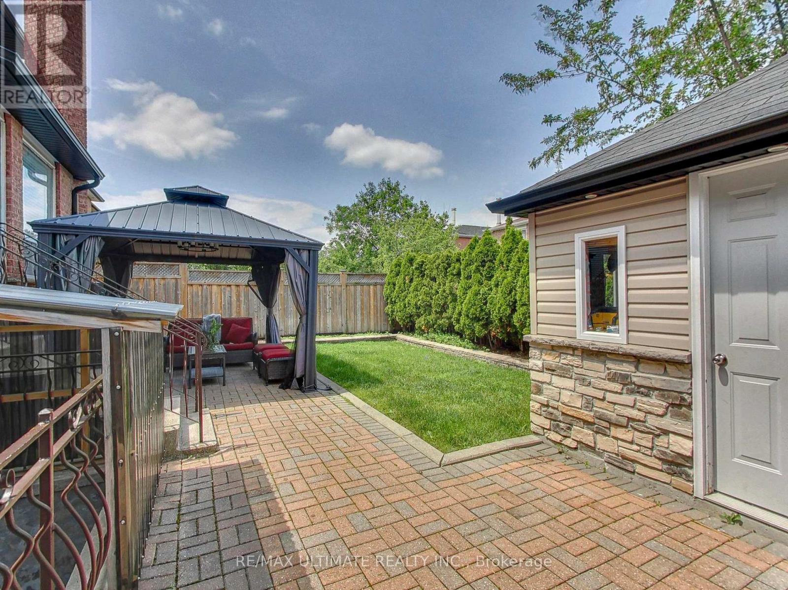 135 GLENN HAWTHORNE BOULEVARD - 49