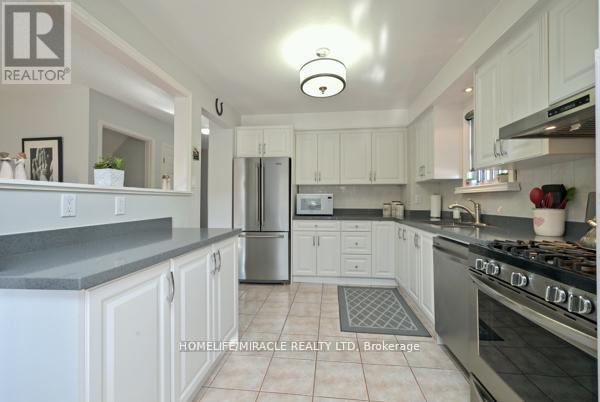 #27 121 FALCONER DRIVE - 10