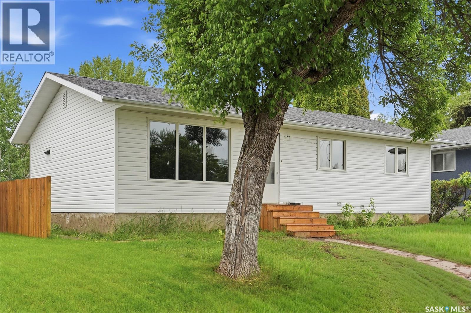 118 Smallwood CRESCENT - 2