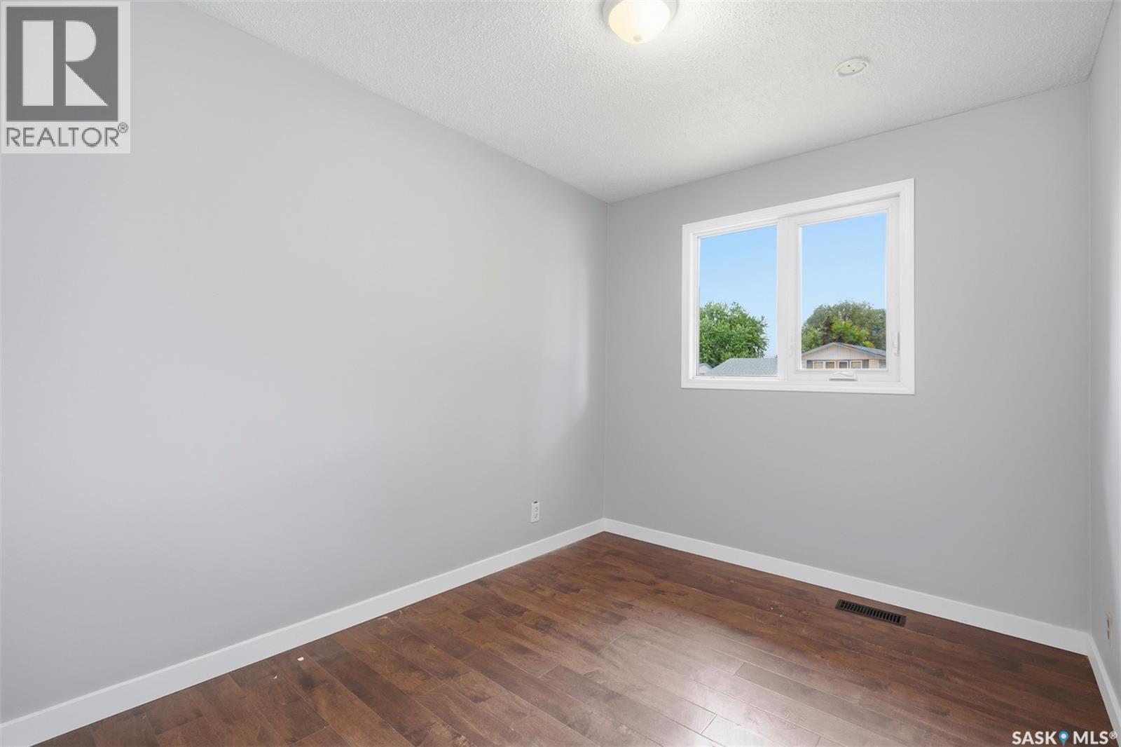 118 Smallwood CRESCENT - 11