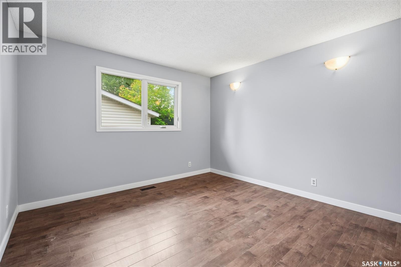 118 Smallwood CRESCENT - 13