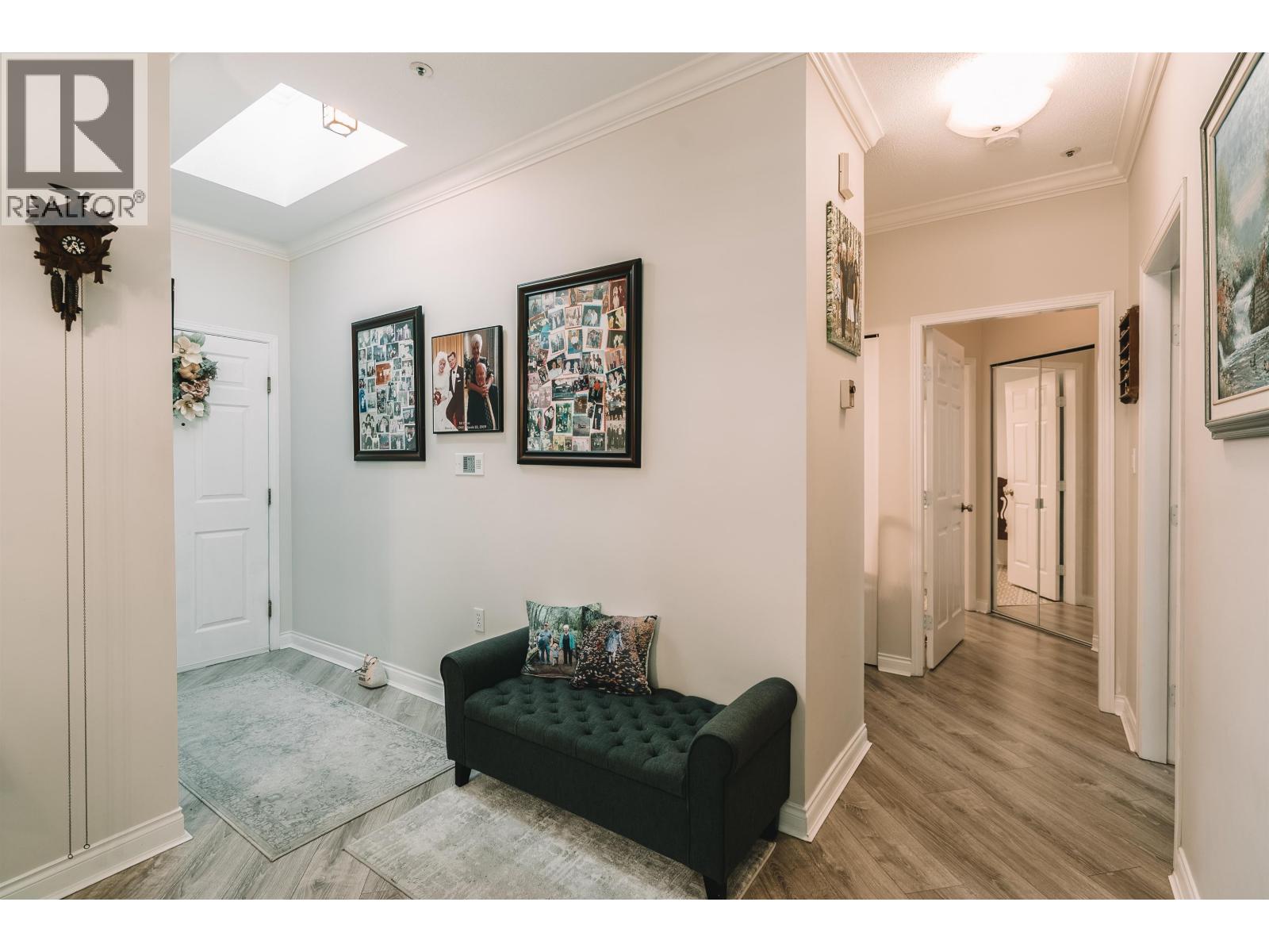 402 2995 PRINCESS CRESCENT, Coquitlam