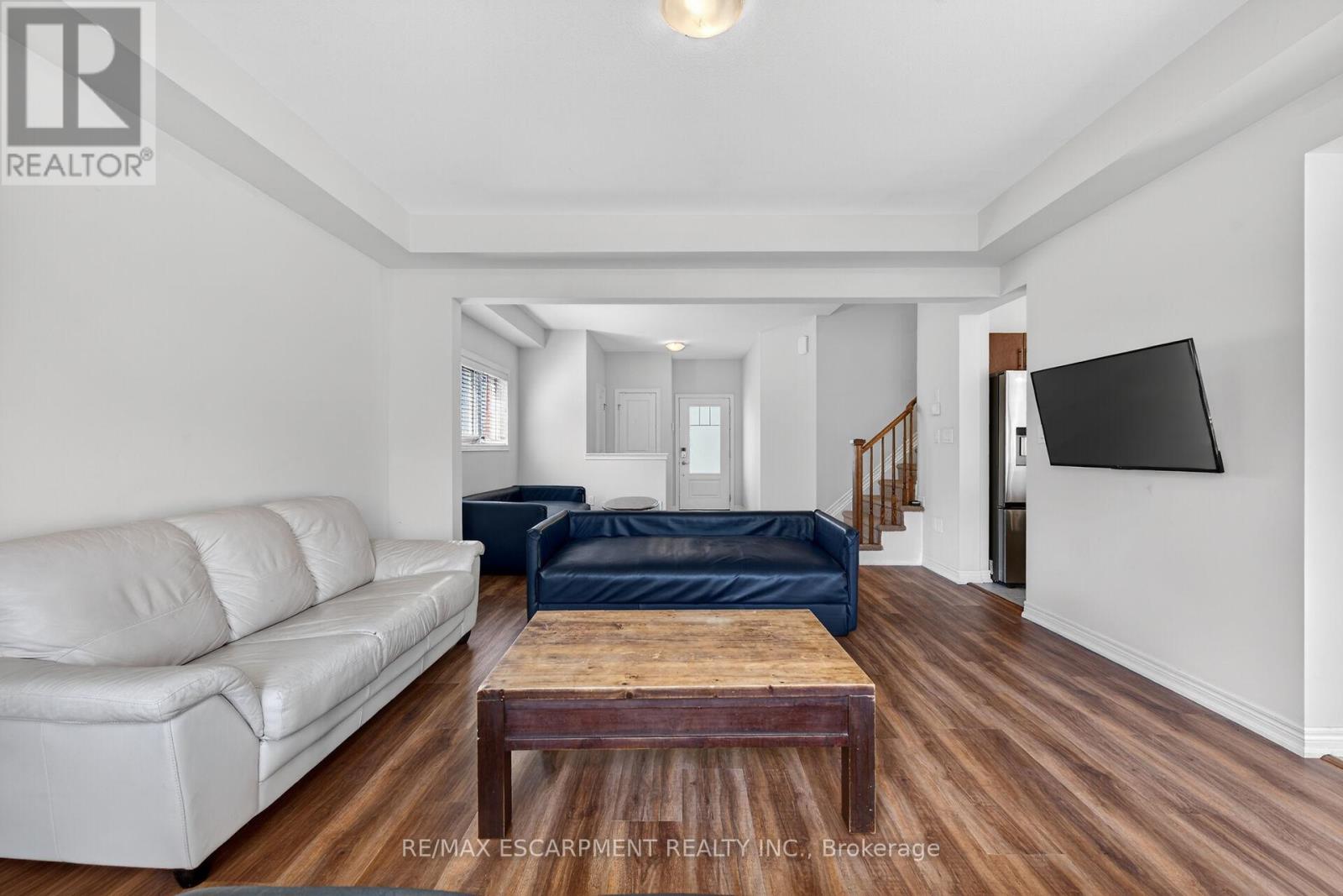9 WINTERBERRY BOULEVARD - 11