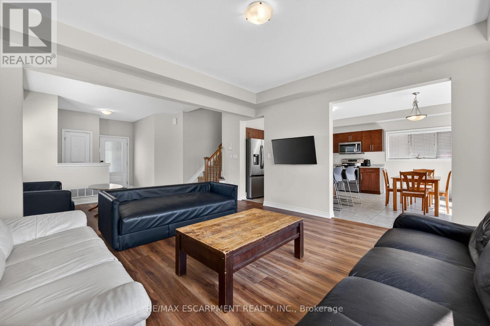 9 WINTERBERRY BOULEVARD - 12