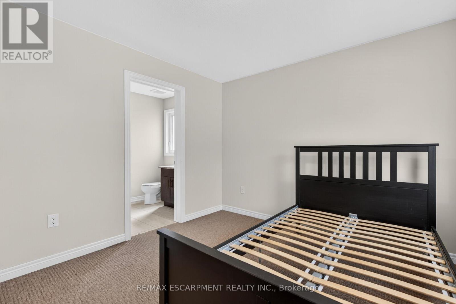9 WINTERBERRY BOULEVARD - 34