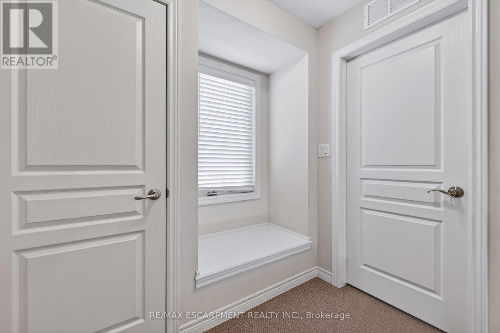 9 WINTERBERRY BOULEVARD - 36