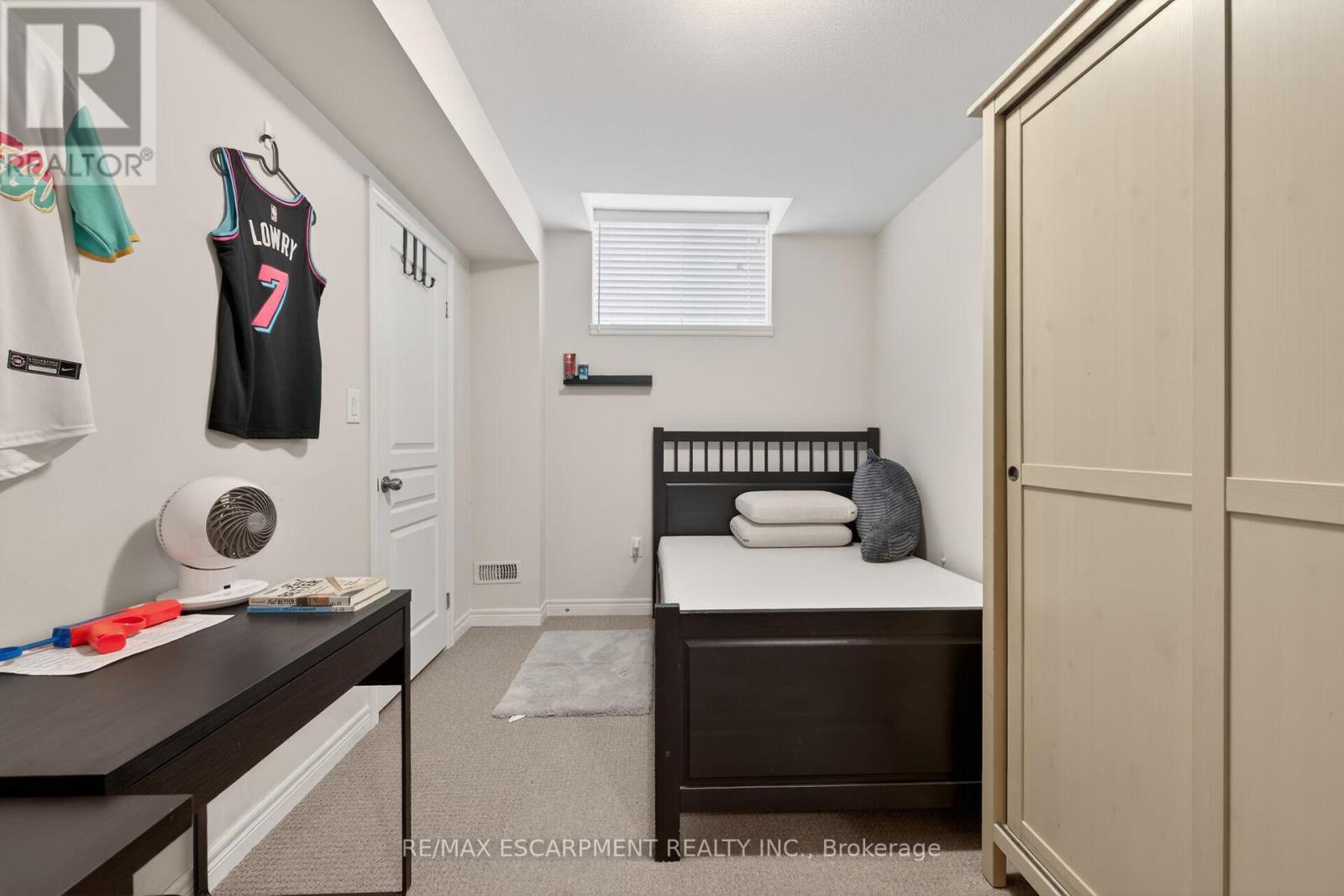 9 WINTERBERRY BOULEVARD - 45