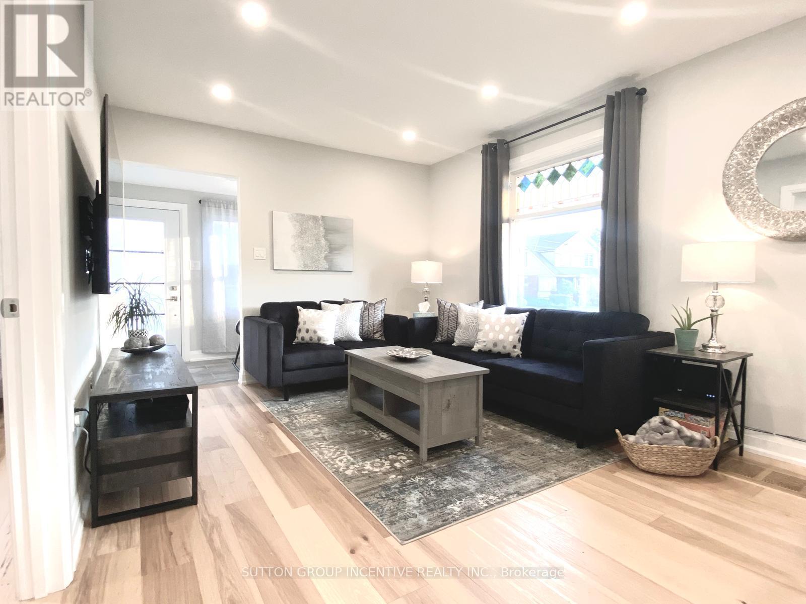 5151 KITCHENER STREET - 16
