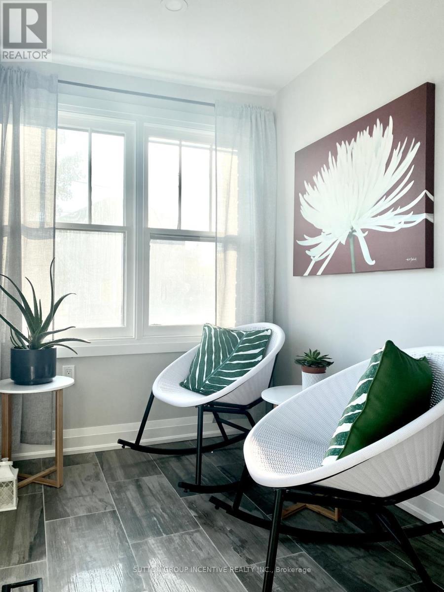 5151 KITCHENER STREET - 3
