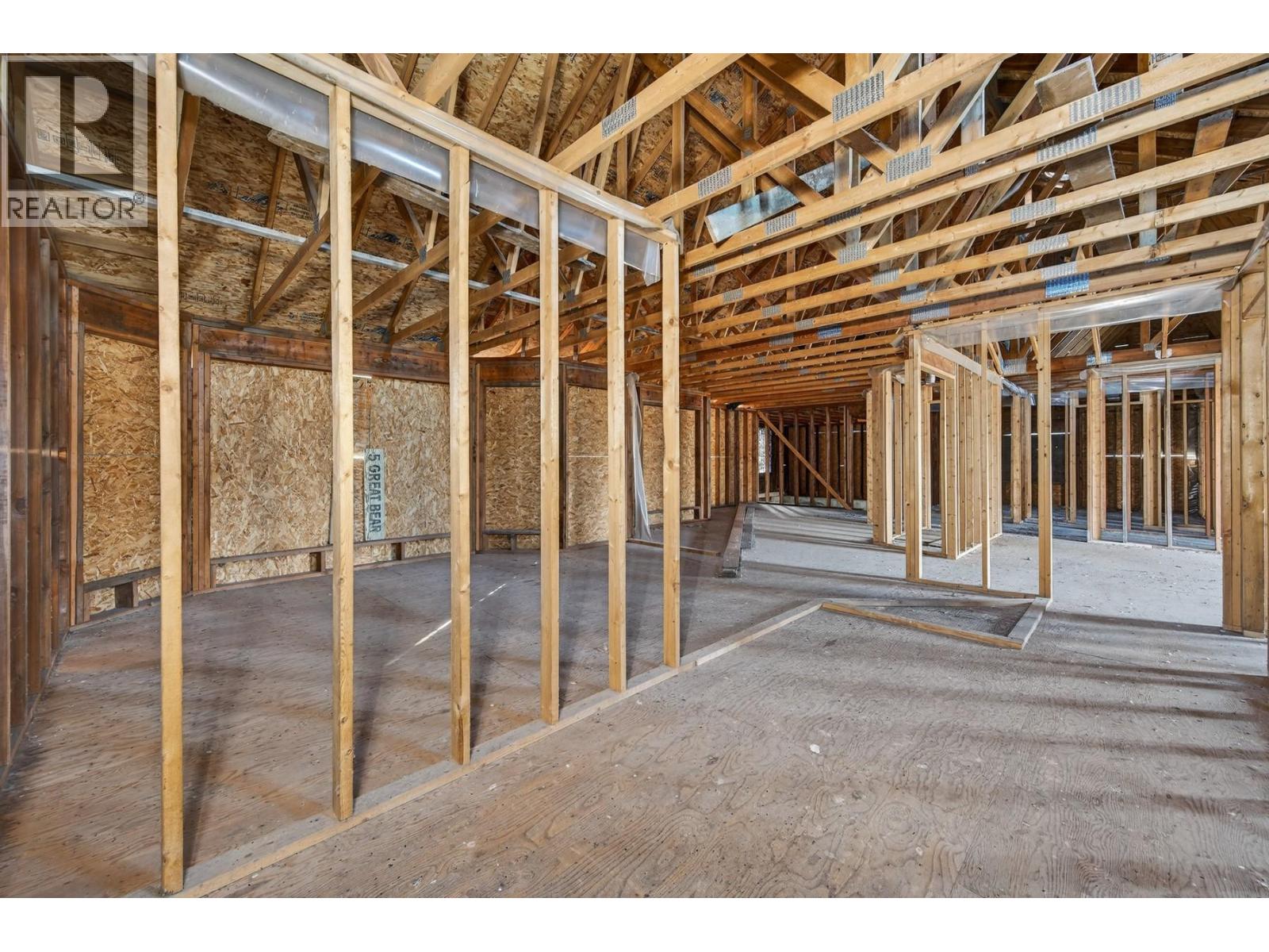 390 Marshall Road - 17