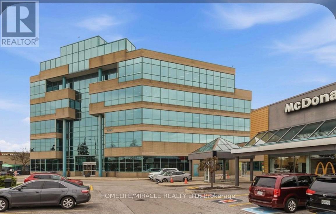 Photo of 2800 Skymark Avenue