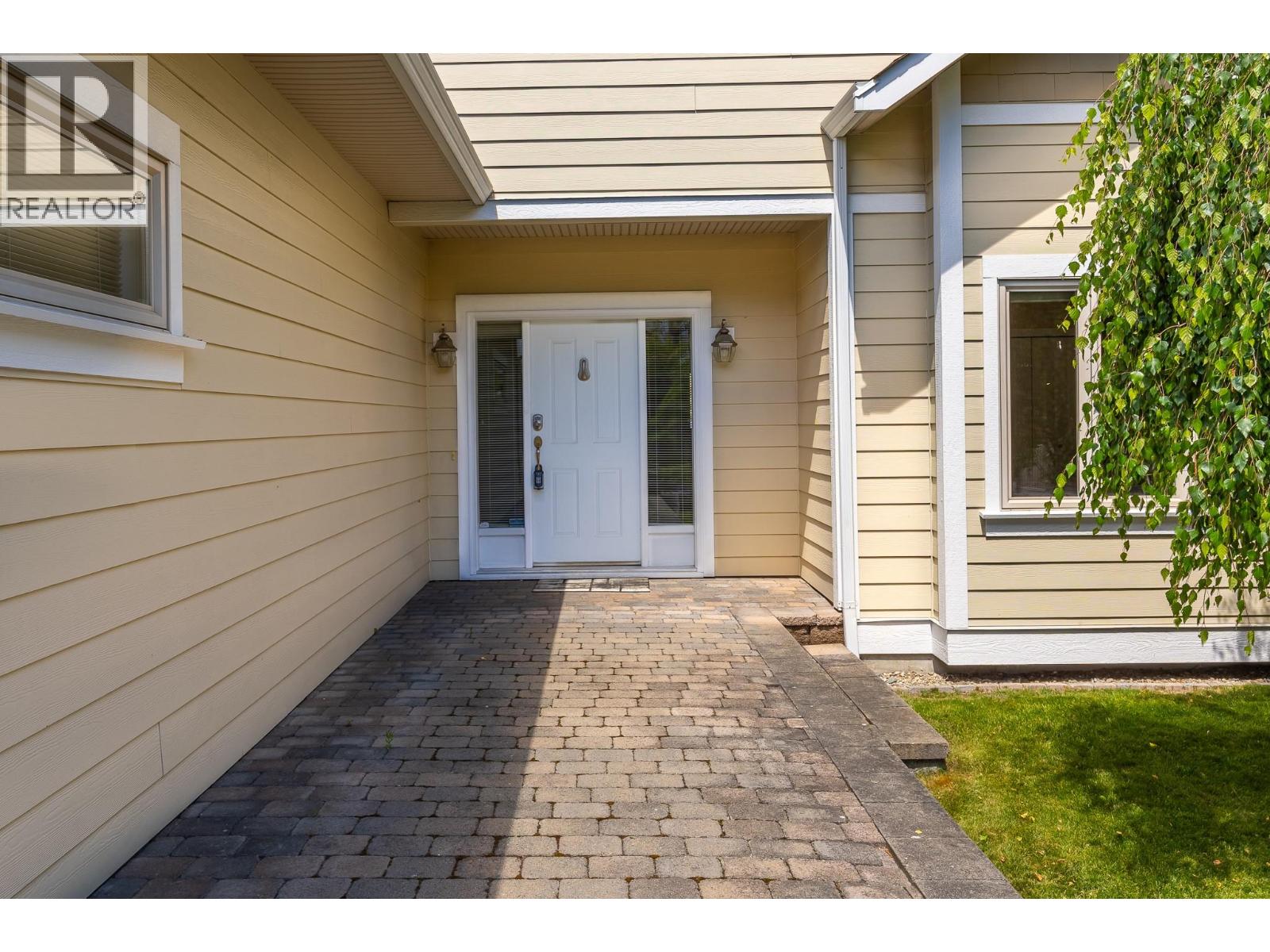 #7 7769 Okanagan Landing Road - 10