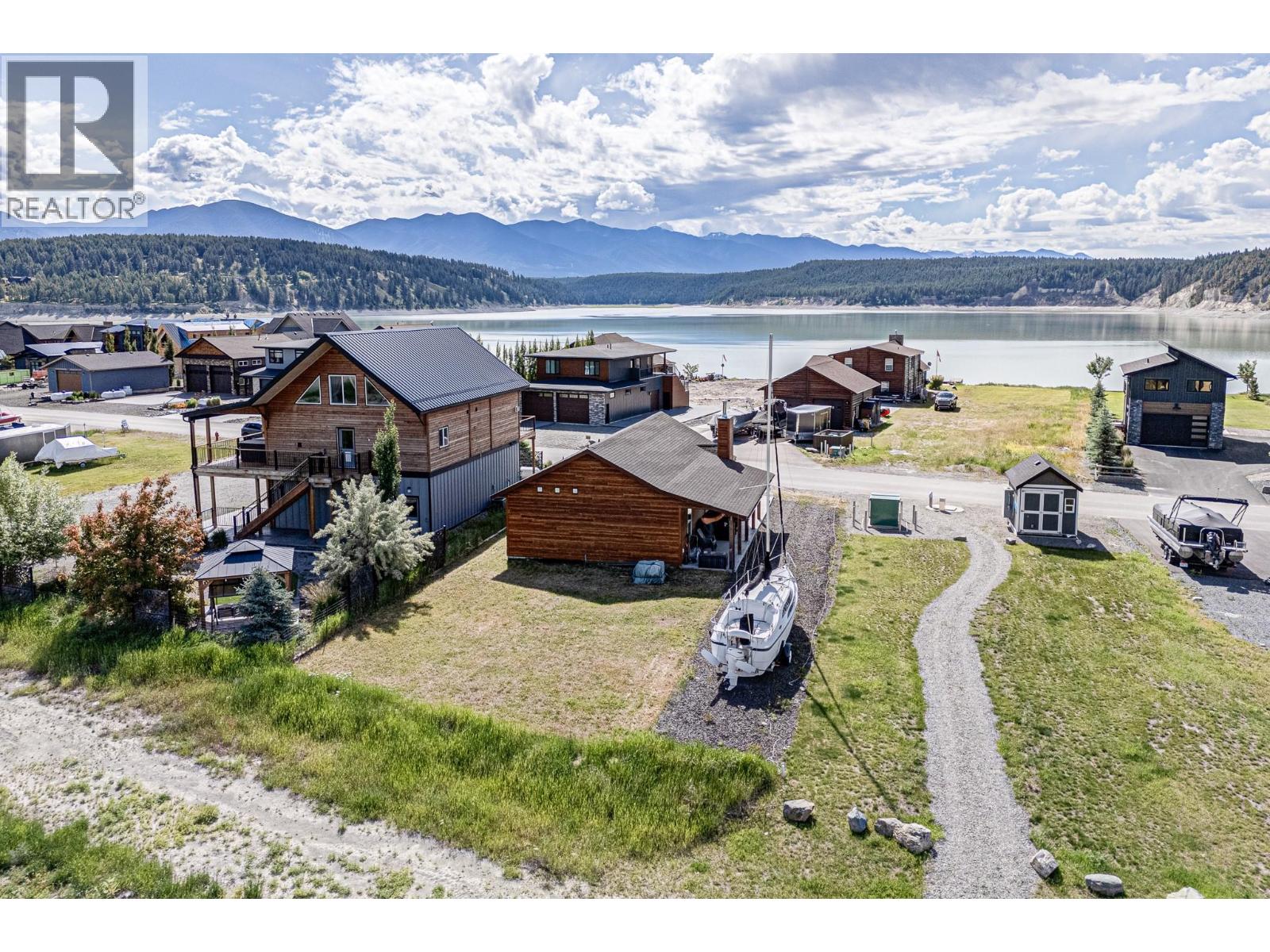 1695 Koocanusa Lake Drive - 6