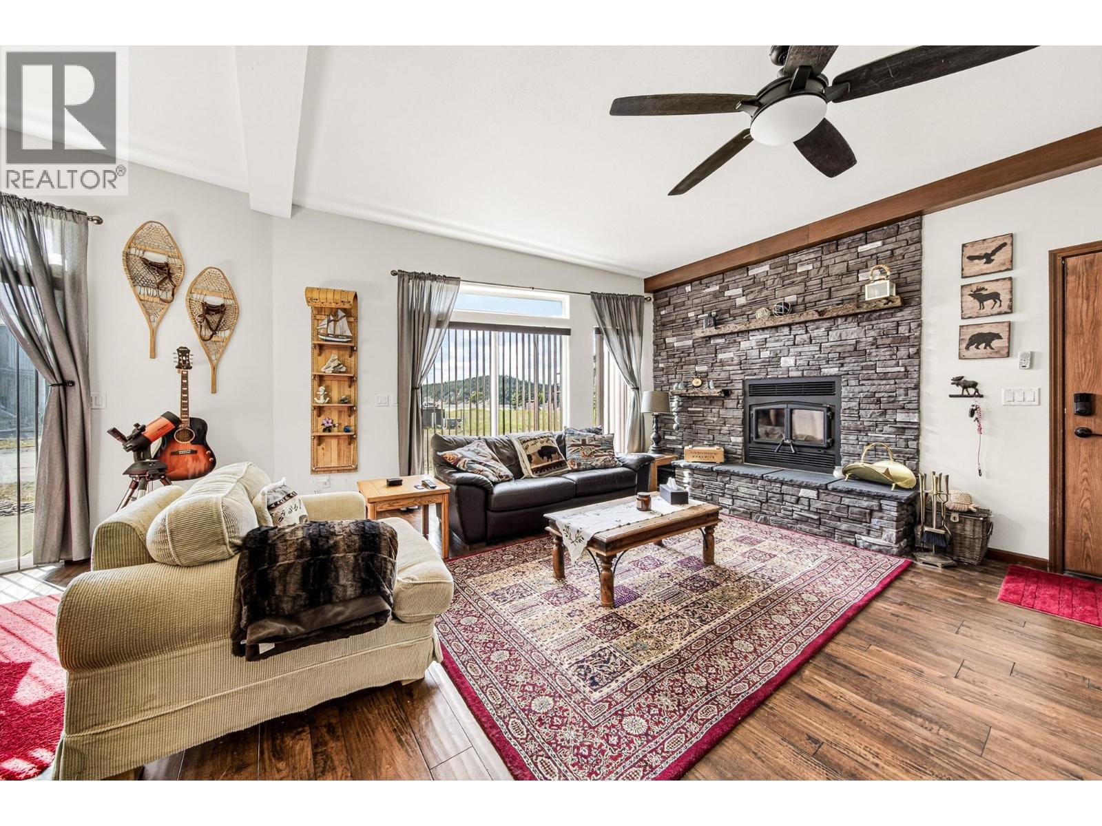1695 Koocanusa Lake Drive - 17