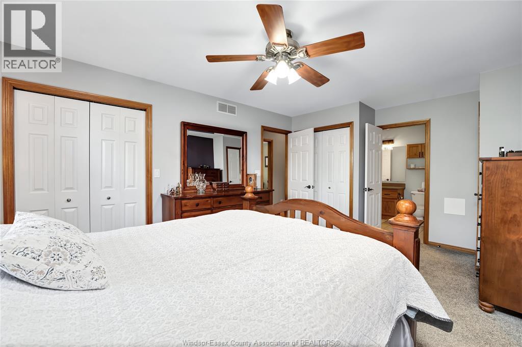 398 THORN RIDGE CRESCENT - 30