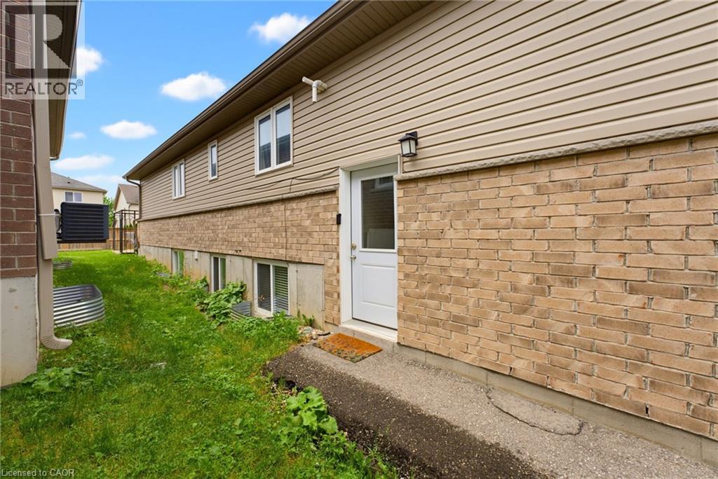 185 WEDGEWOOD Drive - 22