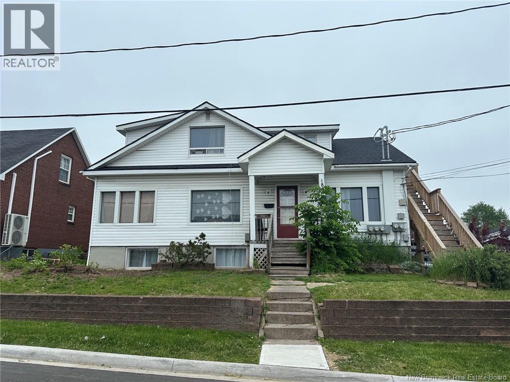 383-385 Grand-Pre Street - 1