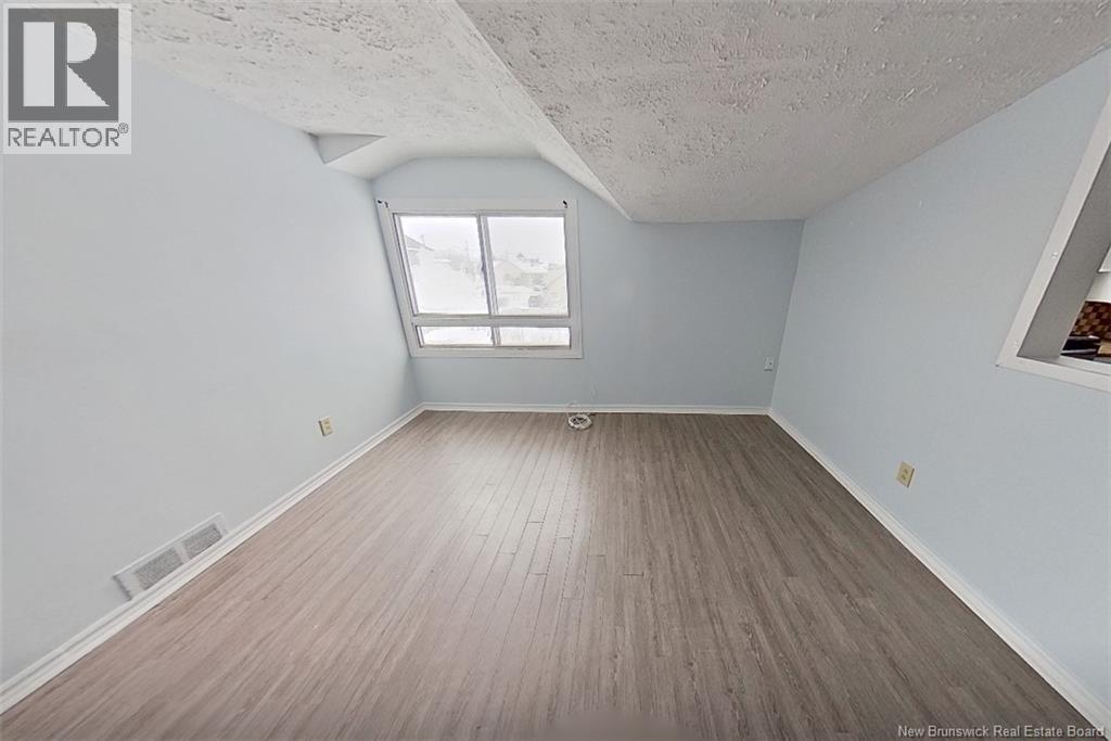 383-385 Grand-Pre Street - 10