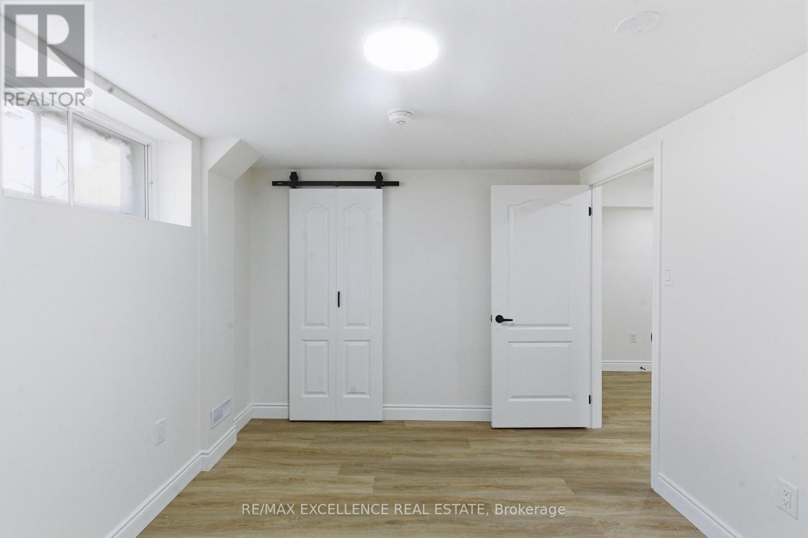 1814 WHITEHALL DRIVE - 35