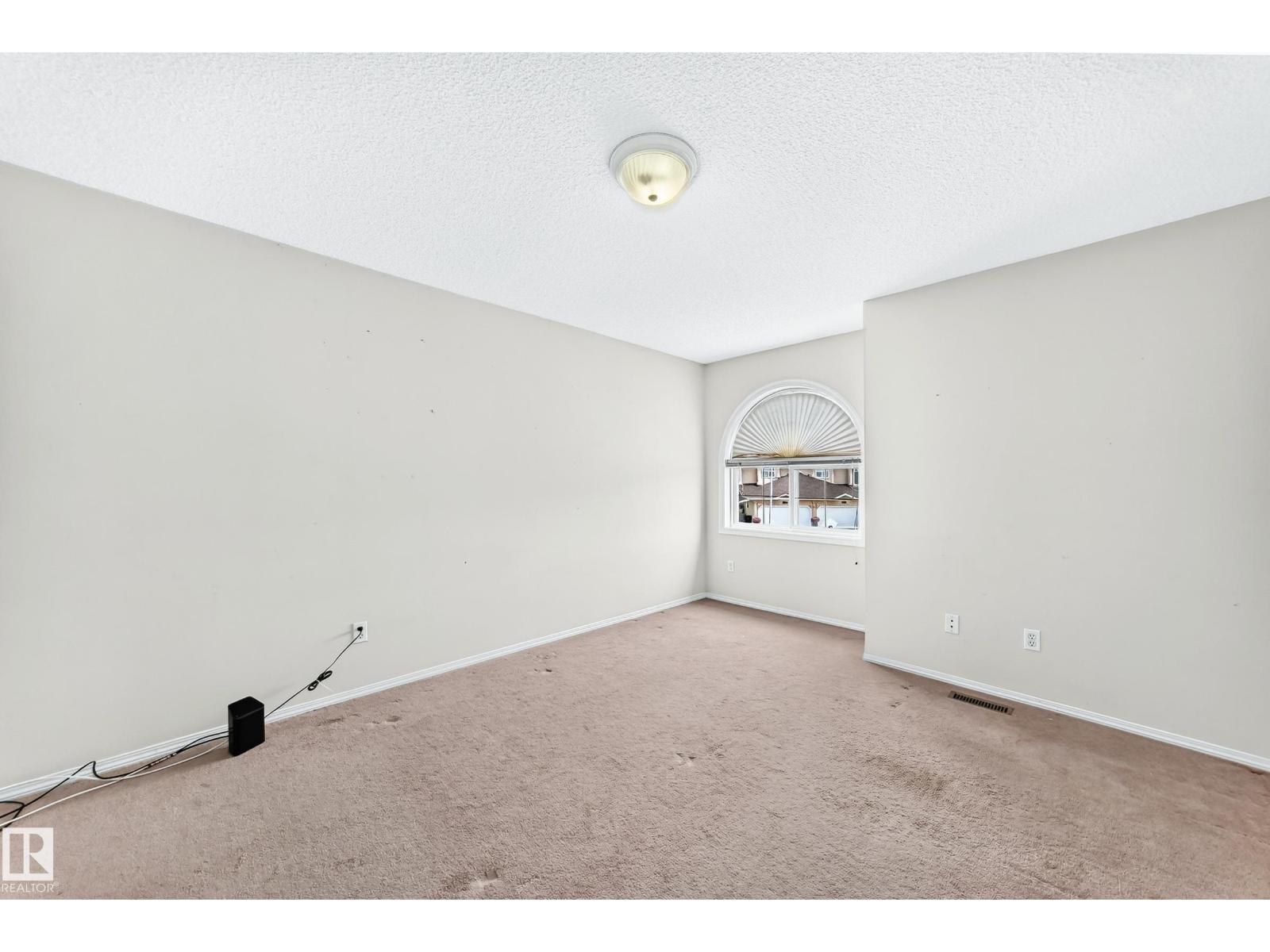 15826 67B ST NW — photo 12