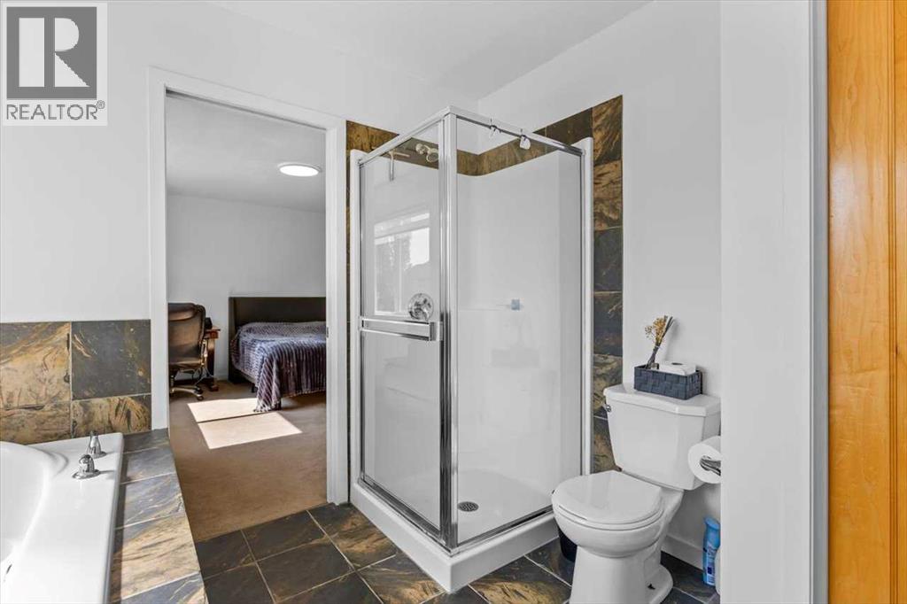 57 Everwillow Boulevard SW - 26