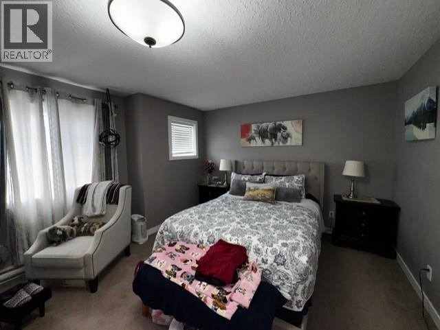 8313 87 STREET - 7