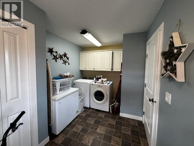 8313 87 STREET - 5