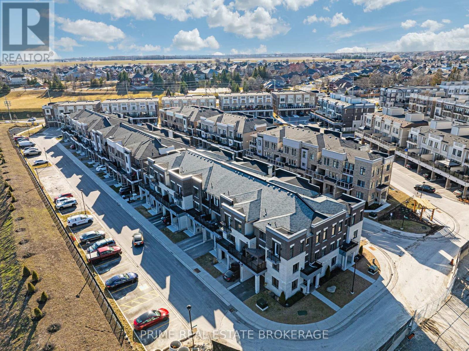 2 KING WILLIAM WAY - 50