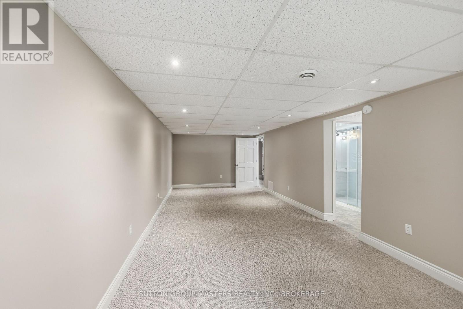280 OWENS CRESCENT - 28