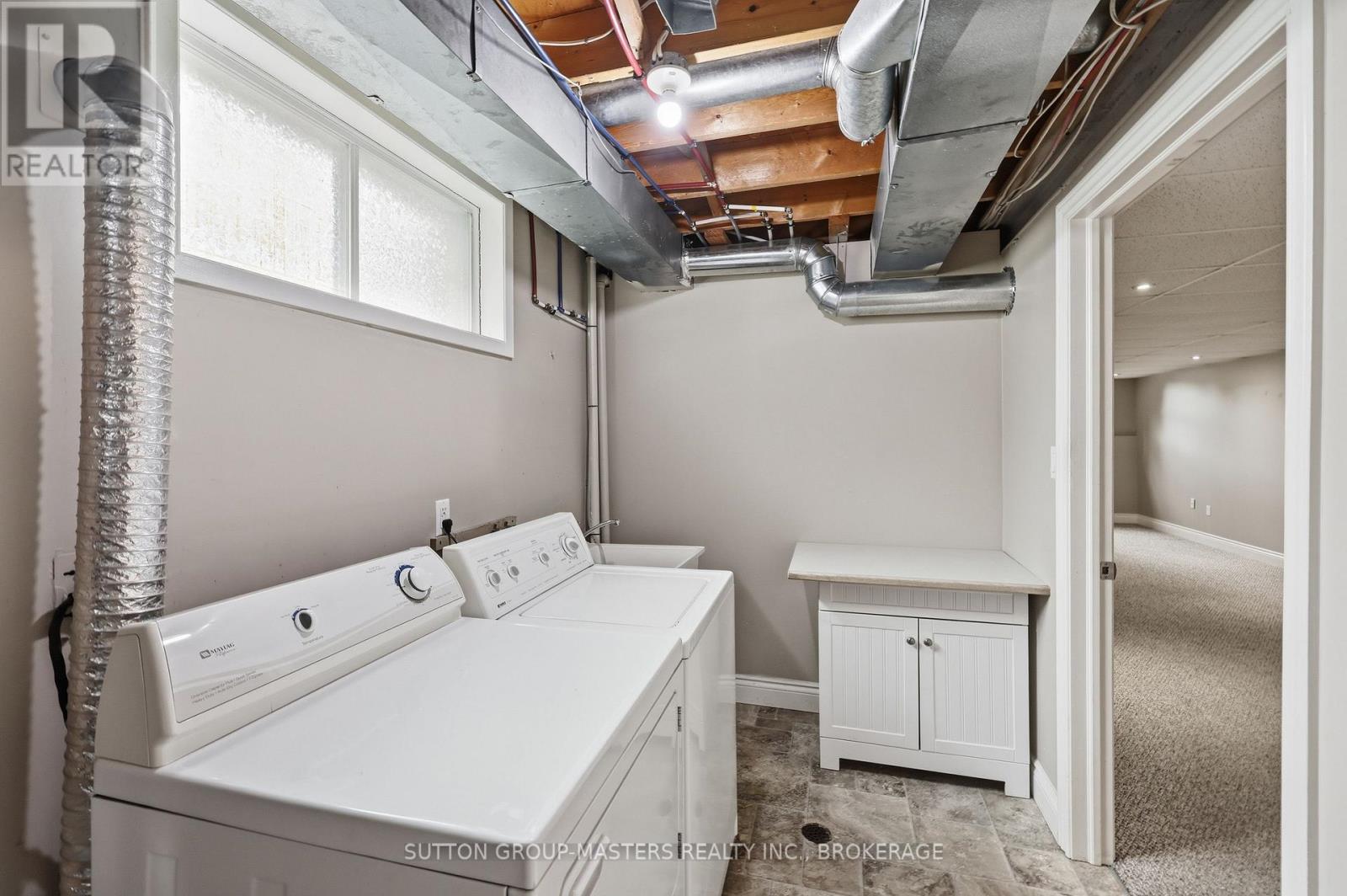 280 OWENS CRESCENT - 31