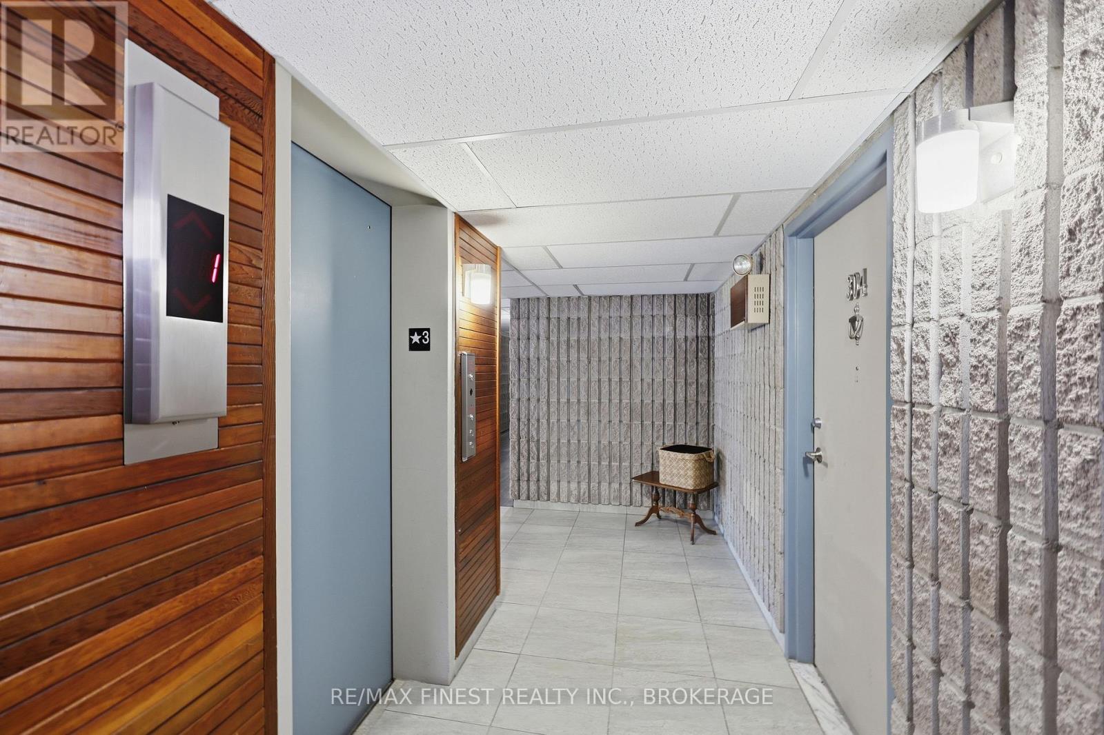 #101 610 WILLIAM STREET S - 24