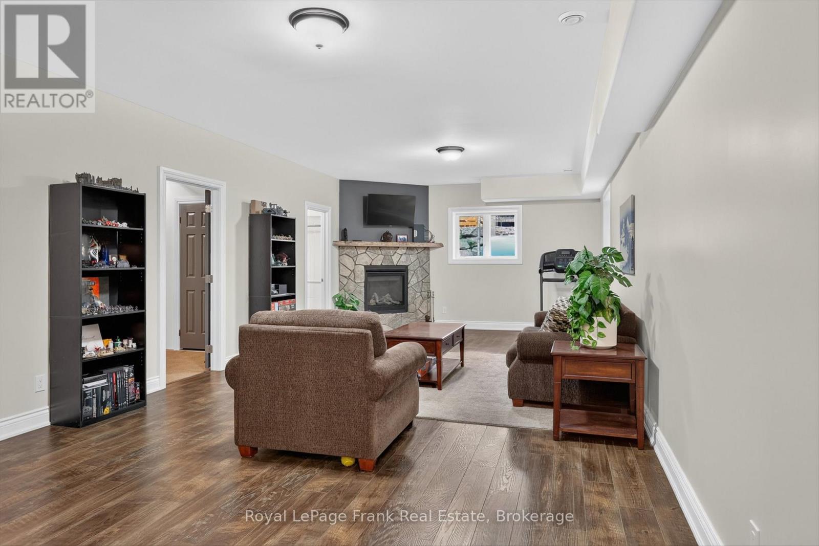 30 TEDS LANE - 21
