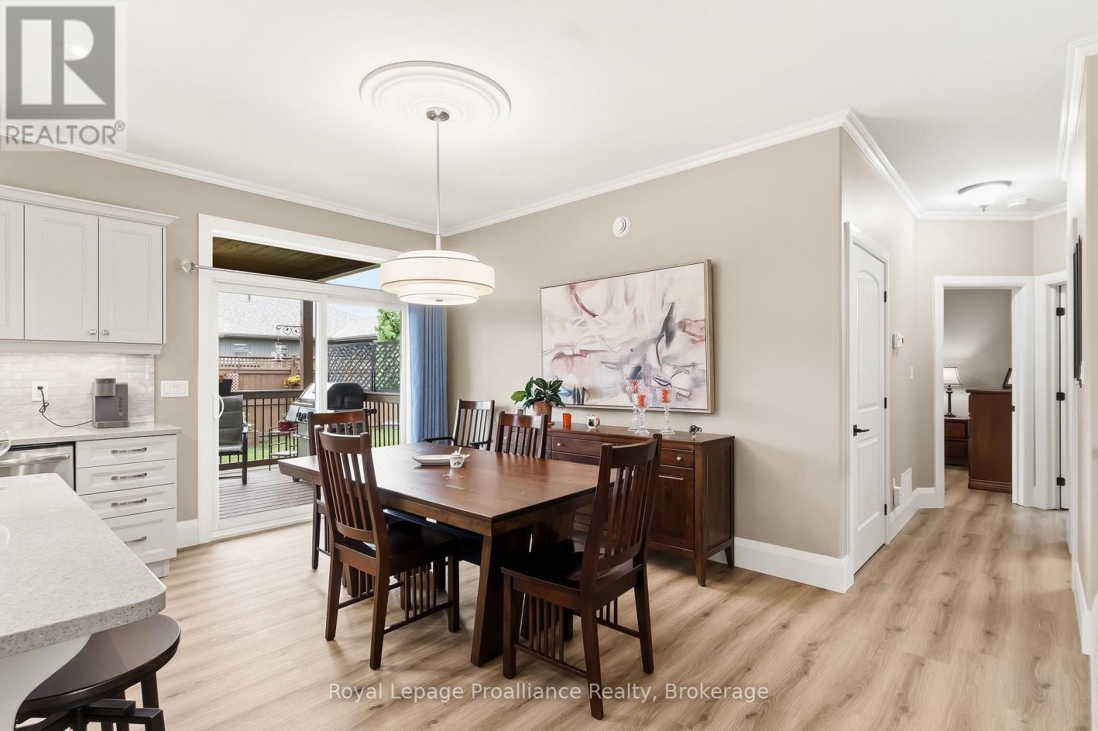 44 AMBROSIA TERRACE - 19