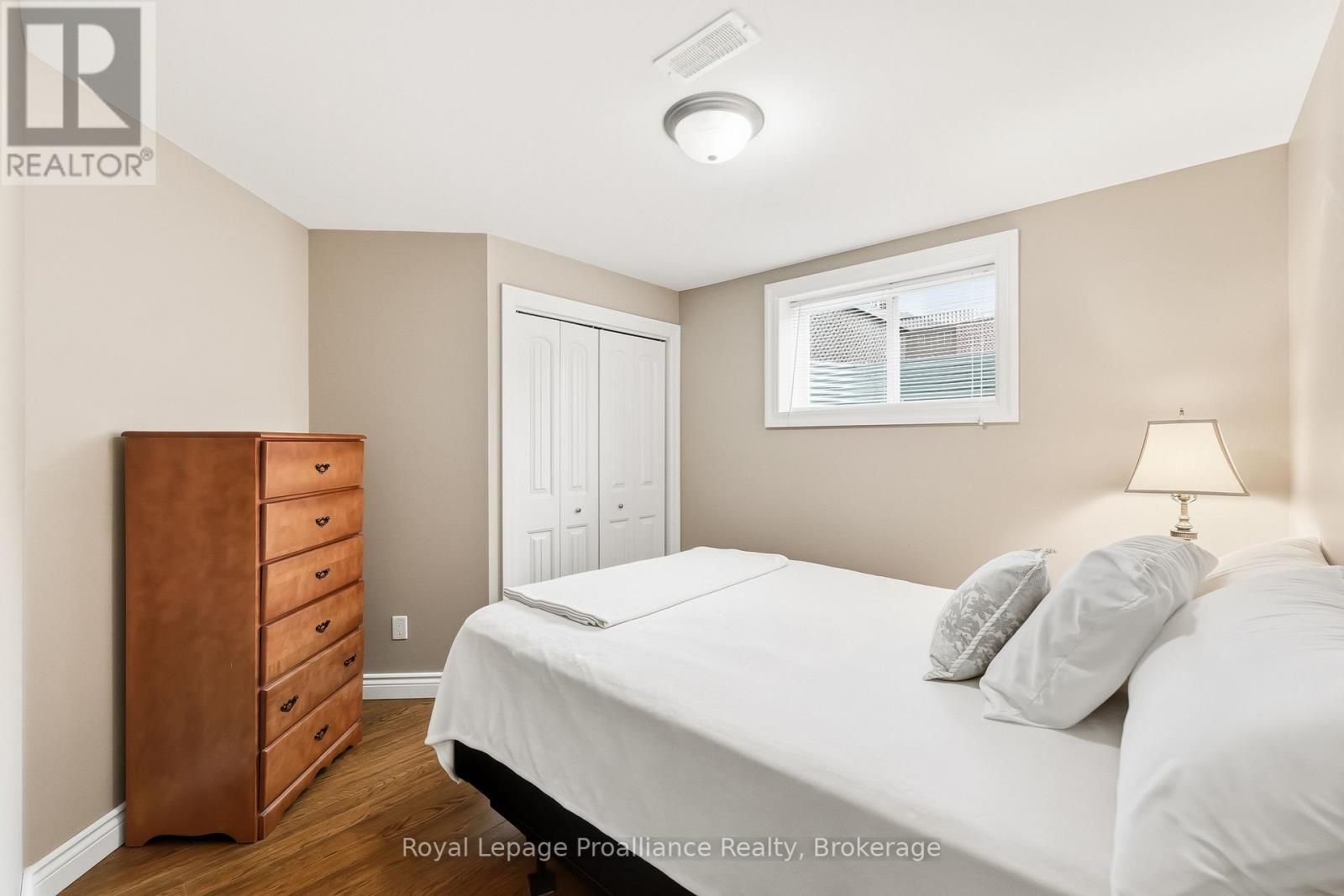 44 AMBROSIA TERRACE - 34