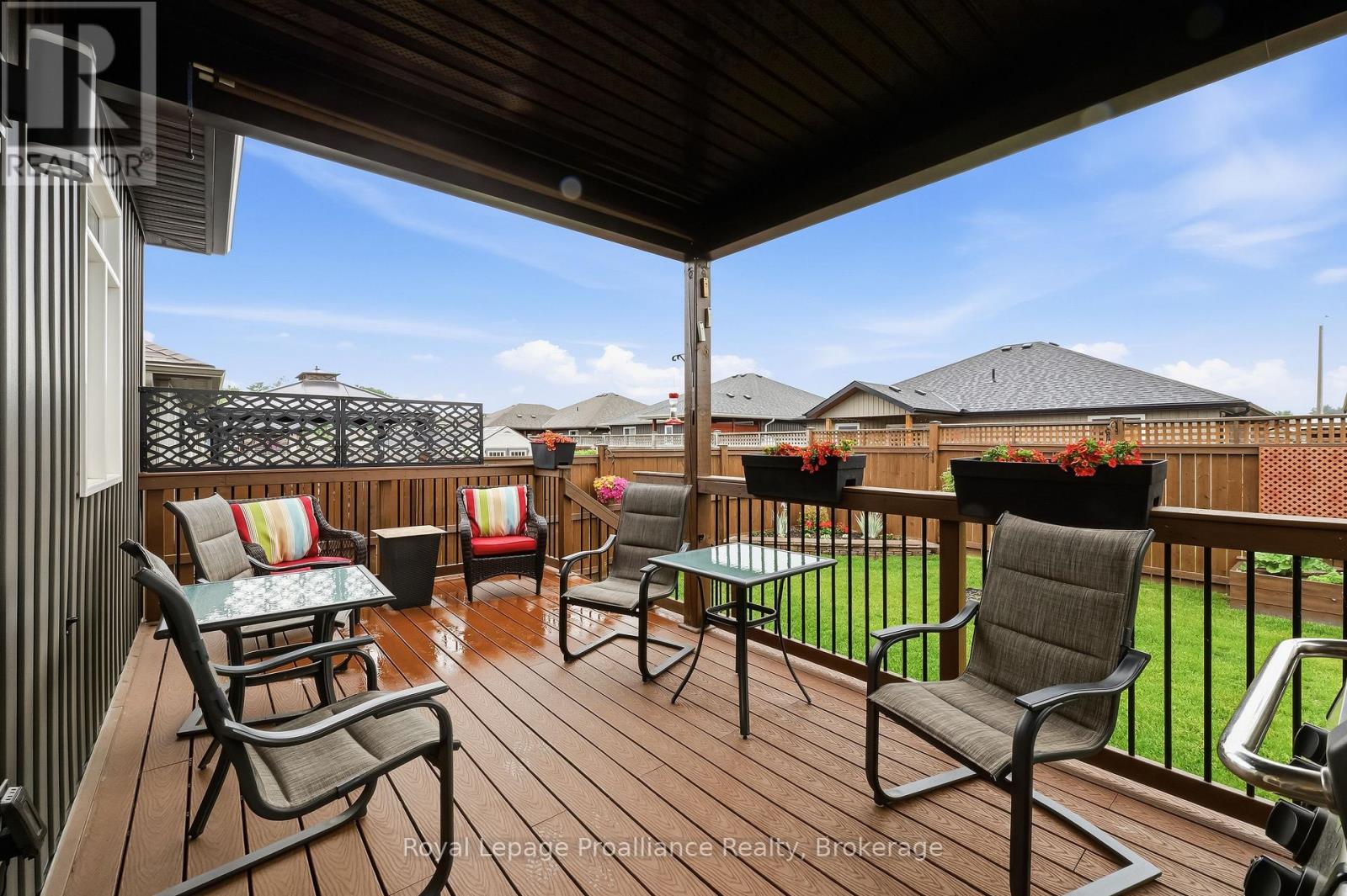 44 AMBROSIA TERRACE - 36