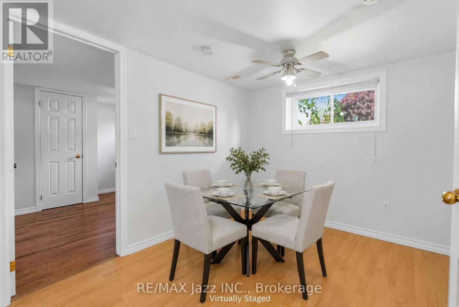 621 WILLOW CRESCENT - 38