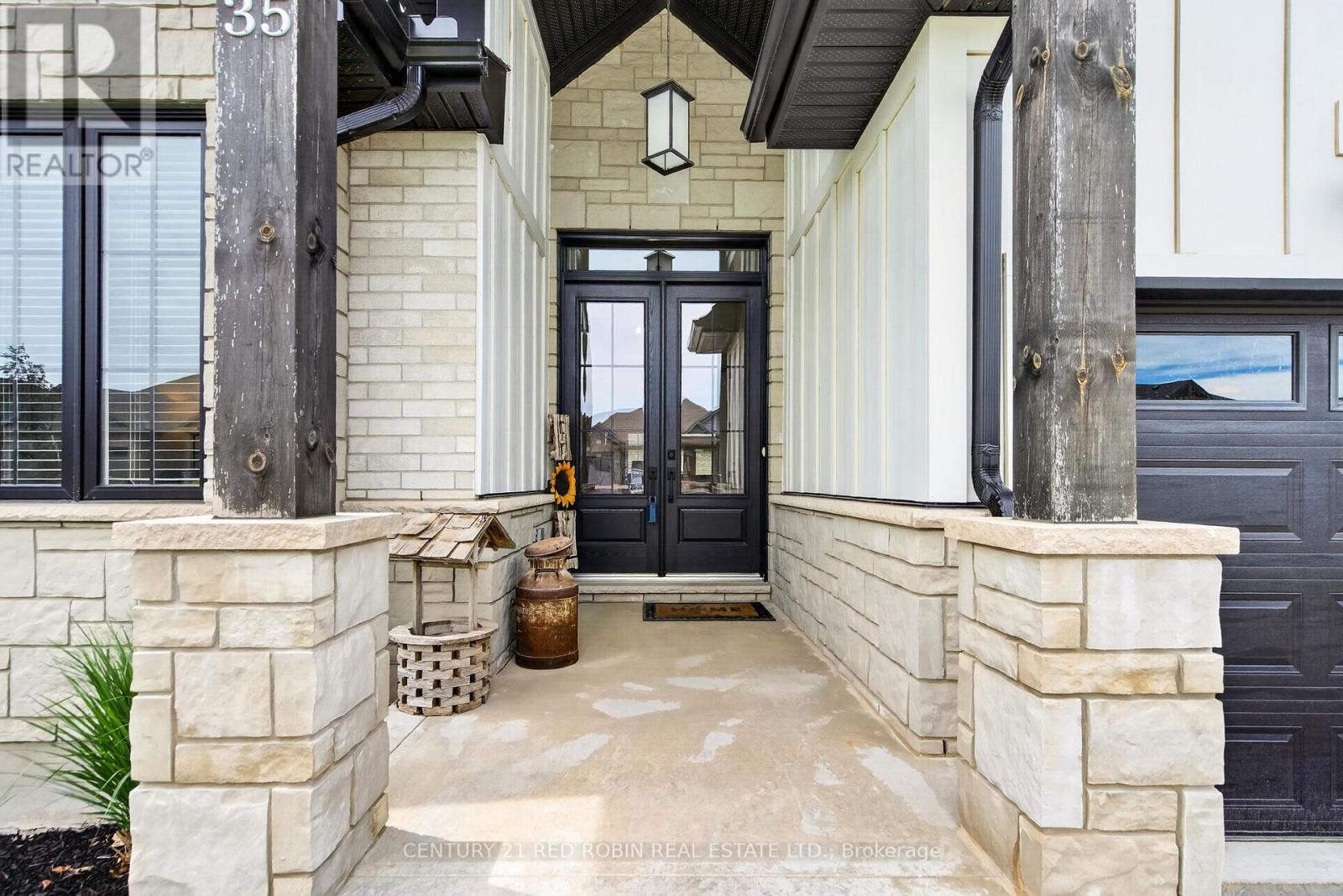 35 ELLIOT STREET - 2