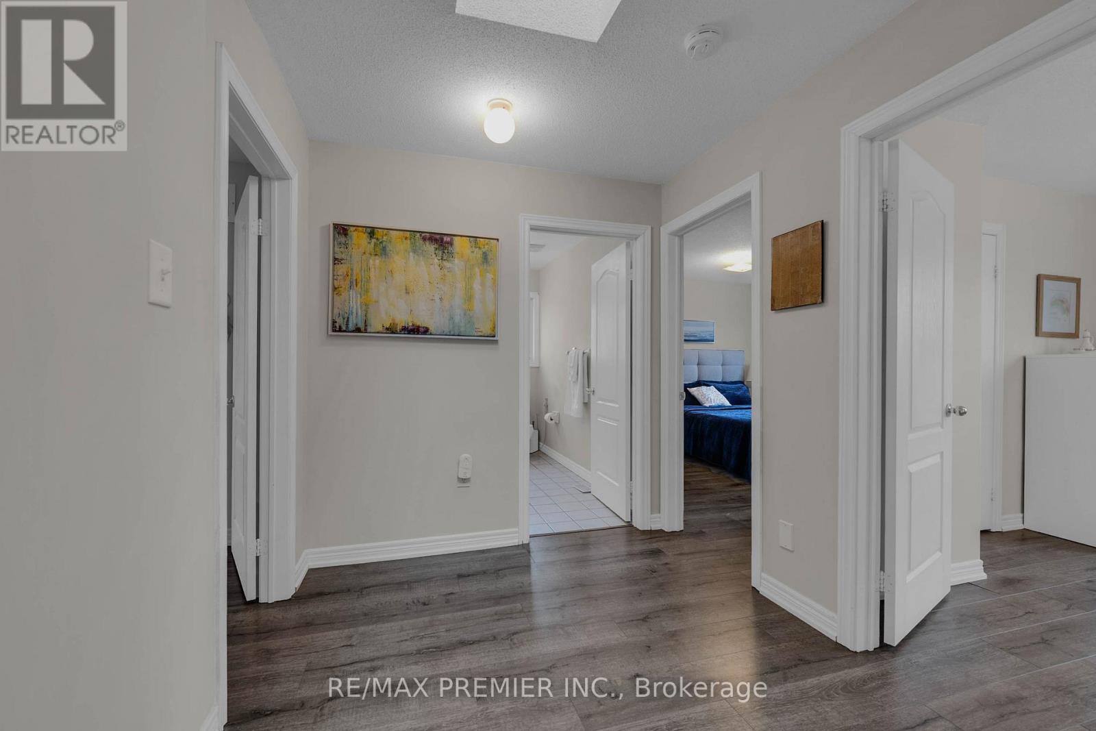 435 SIMCOE STREET - 22